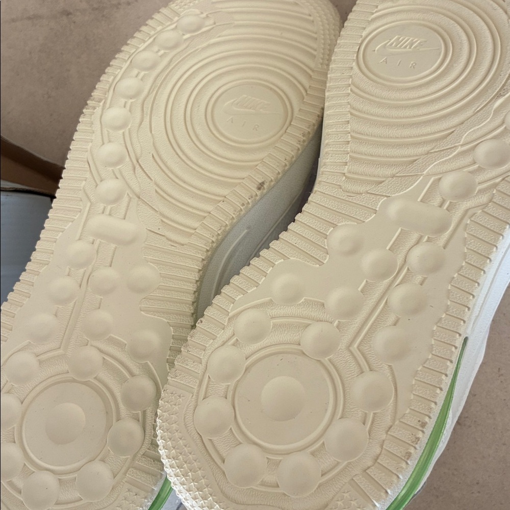 New ! Nike AIR  FORCE HIGH TOP  , NEW Off-White and Lime Sneakers - Picture 4 of 6